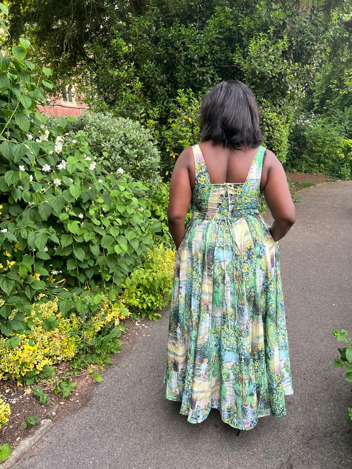 Garden Tapestry Lace-Back Midi Dress